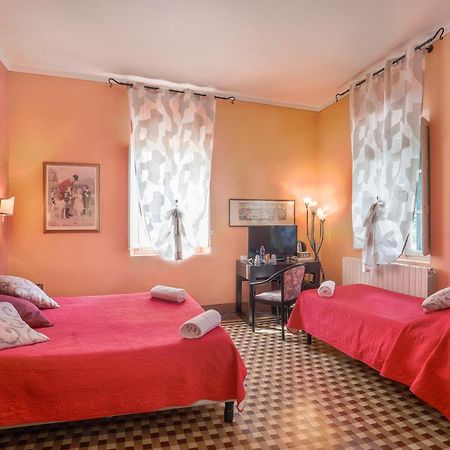 Antica Residenza Santa Chiara -City Center Hotell Lucca Eksteriør bilde