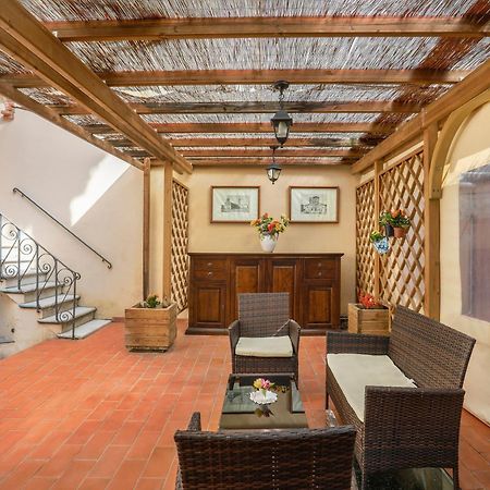 Antica Residenza Santa Chiara -City Center Lucca Eksteriør bilde