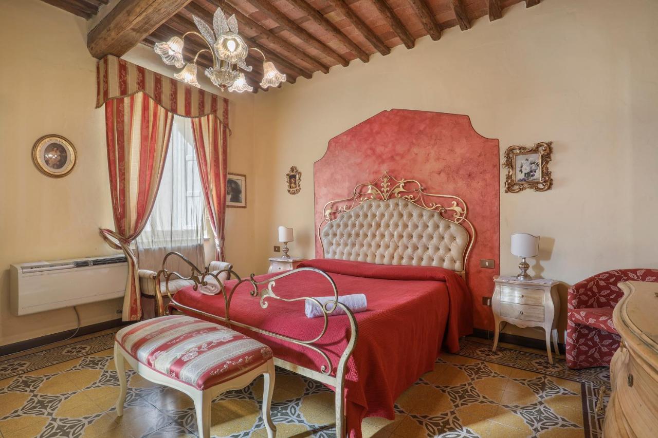 Antica Residenza Santa Chiara -City Center Lucca Eksteriør bilde