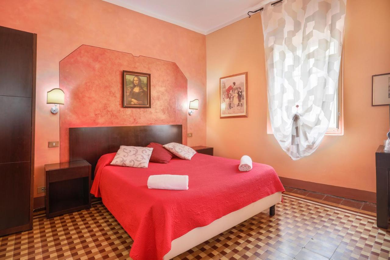 Antica Residenza Santa Chiara -City Center Hotell Lucca Eksteriør bilde